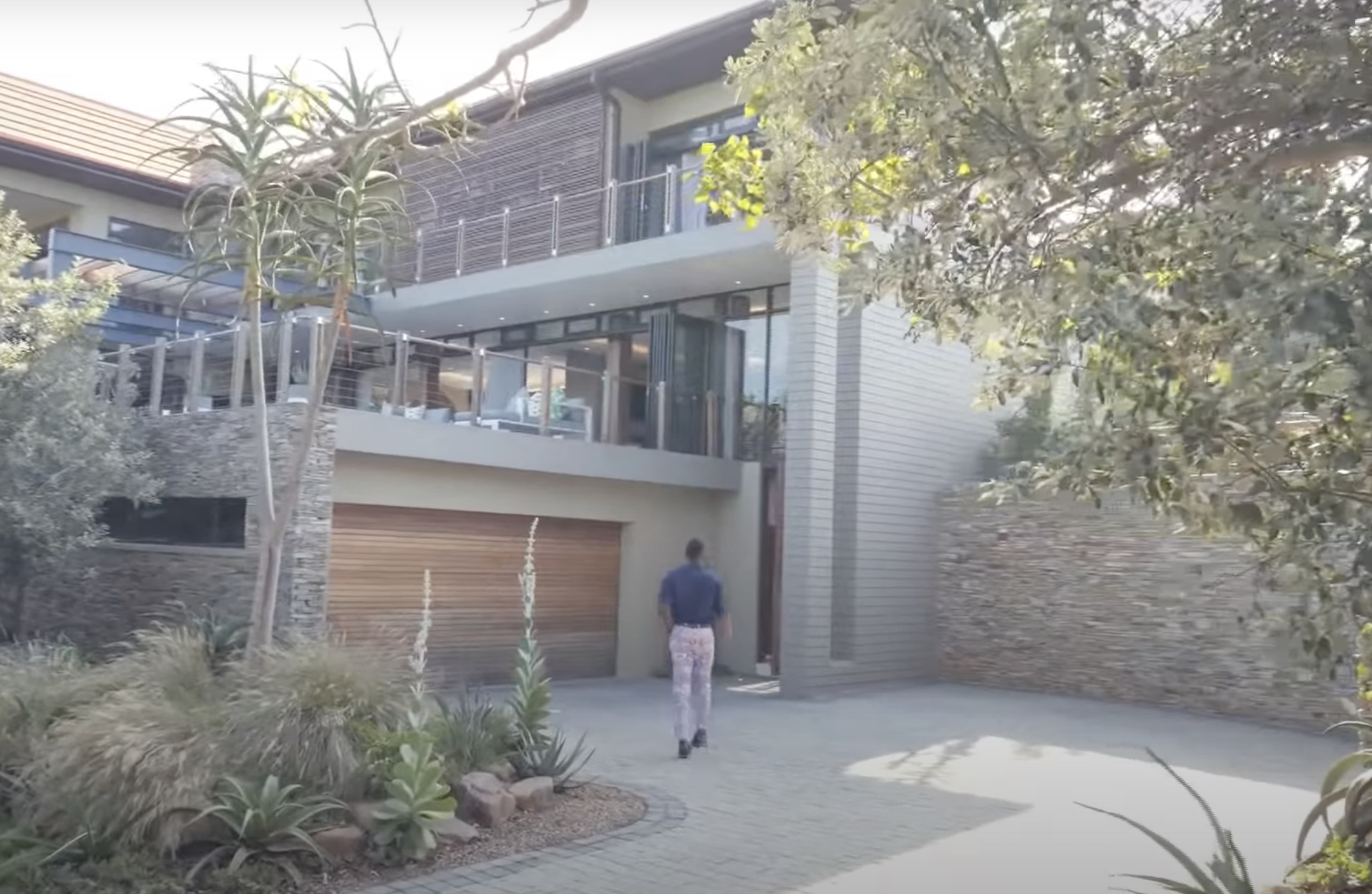 Top Billing: Dream Dolphin Coast Home